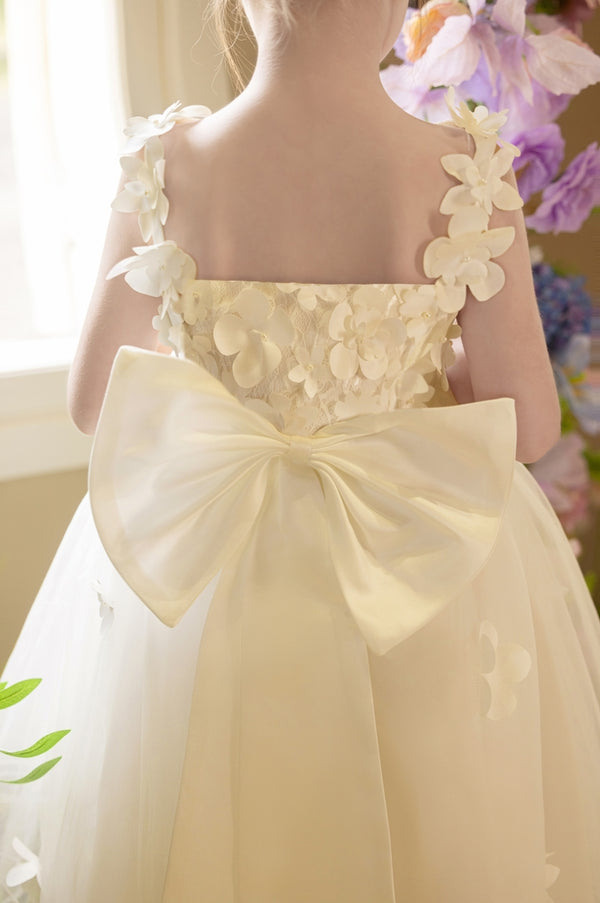 Ball-Gown/Princess V-Neck Asymmetrical Tulle Flower Girl Dress With Beading/3D Floral/Bow