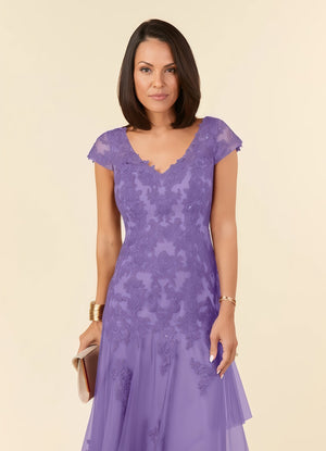 Trumpet/Mermaid V-Neck Floor-Length Lace Tulle Mother of the Bride Dress