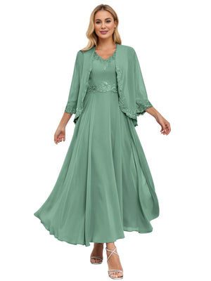 A-line Scoop Knee-Length Lace Chiffon Mother of the Bride Dress With Sequins